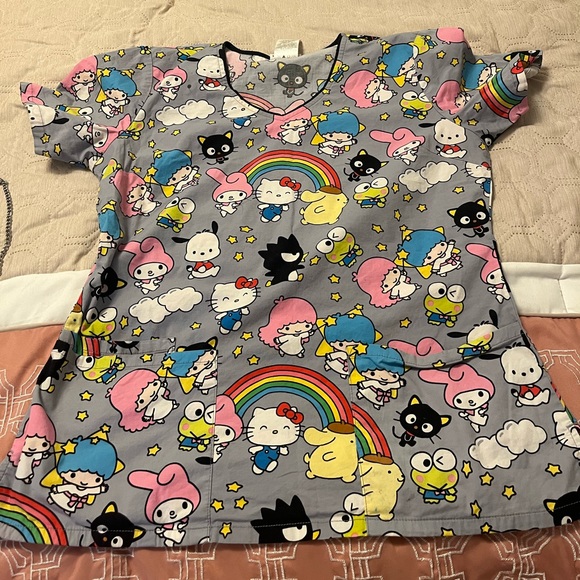 Sanrio scrub top - Picture 2 of 3